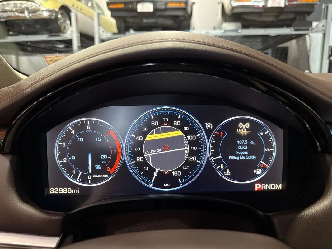 Used 2014 Cadillac XTS Vsport Premium AWD/4WD image 16