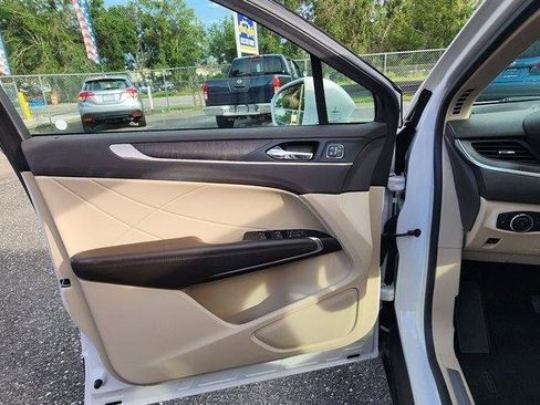 Used 2017 Lincoln MKC Reserve FWD image 20