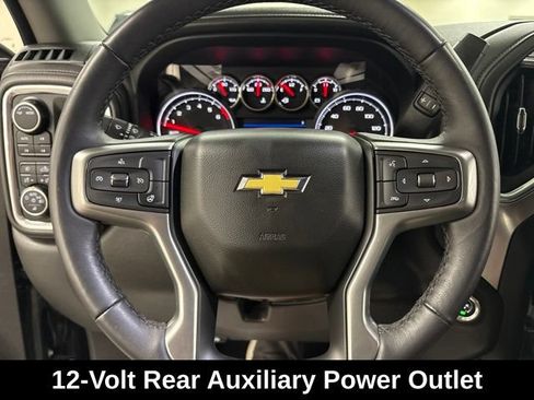 Used 2022 Chevrolet Silverado 1500 LTZ AWD/4WD image 23