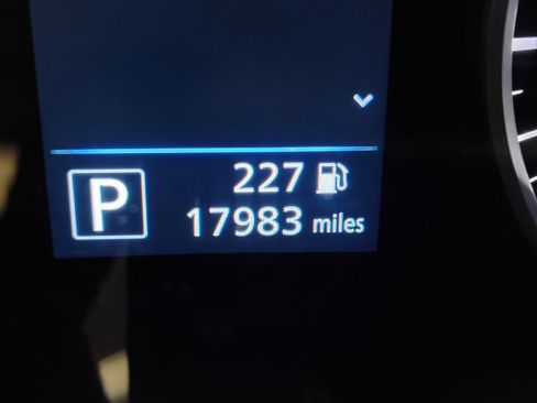 Used 2025 Nissan Sentra S FWD image 2