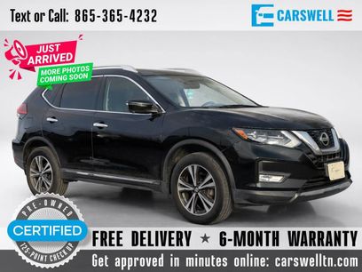 Used 2018 Nissan Rogue SL w/ Premium Package