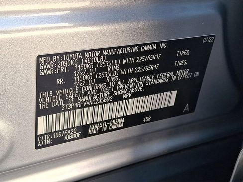 Used 2022 Toyota RAV4 XLE image 18