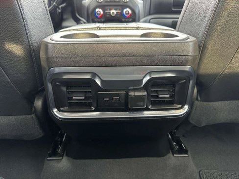 Used 2022 GMC Sierra 3500 Denali AWD/4WD image 42