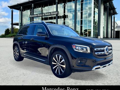 Certified 2022 Mercedes-Benz GLB 250 image 1