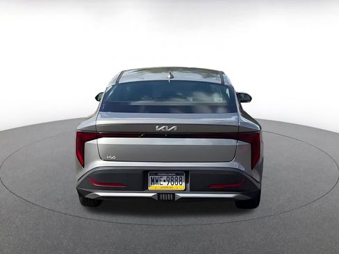 Used 2025 Kia K4 LXS image 12