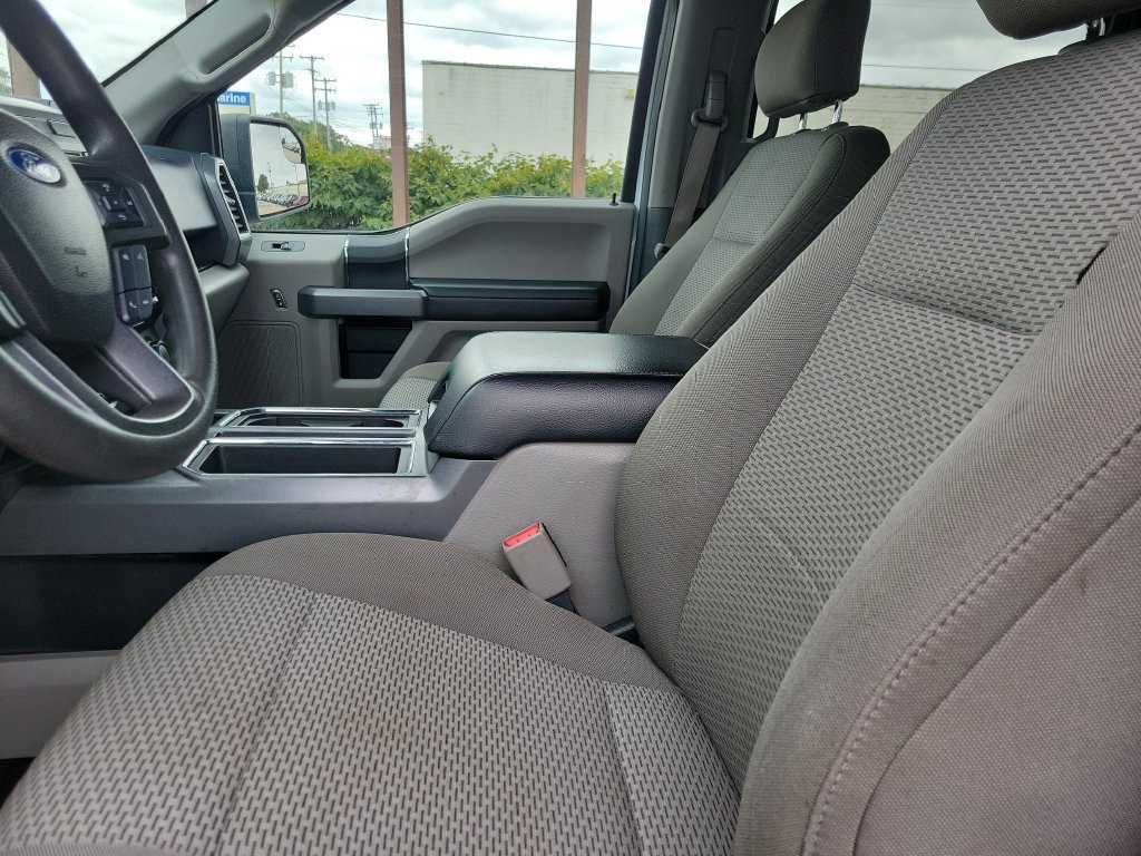 Used 2017 Ford F150 XLT AWD/4WD image 18