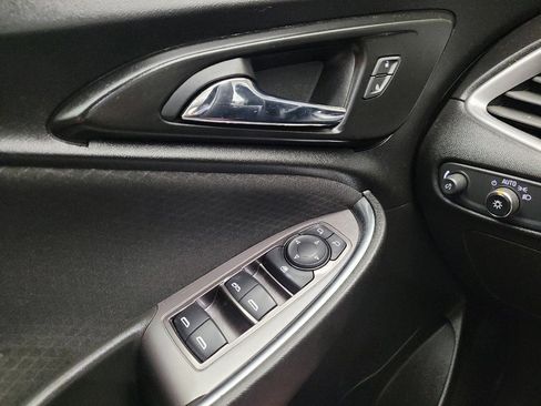 Used 2022 Chevrolet Malibu LT FWD image 27