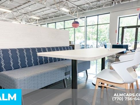 Used 2023 Mitsubishi Outlander SE image 79