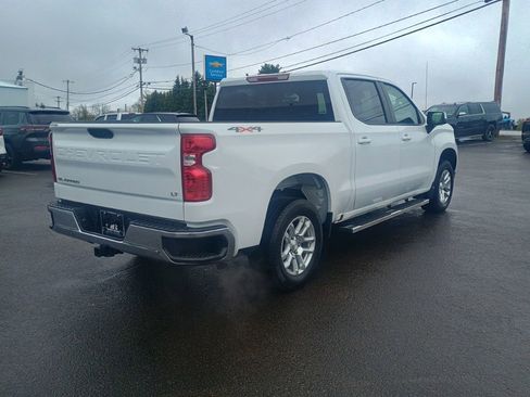 Used 2024 Chevrolet Silverado 1500 LT AWD/4WD image 6