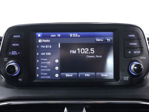 Used 2019 Hyundai Santa Fe SE FWD image 22