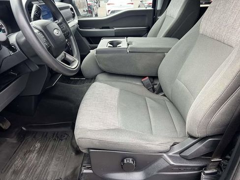 Used 2023 Ford F150 XLT w/ XTR Package image 18