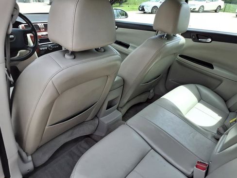 Used 2008 Chevrolet Impala SS w/ Convenience Package image 12