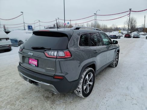 Used 2019 Jeep Cherokee Limited w/ Luxury Group image 8