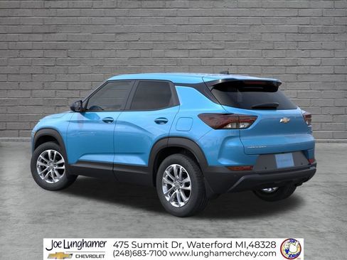 New 2026 Chevrolet TrailBlazer LS w/ LS Convenience Package FWD image 3