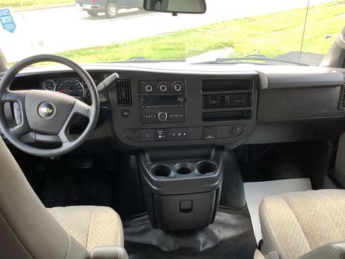 Used 2021 Chevrolet Express 2500 w/ Driver Convenience Package RWD image 10