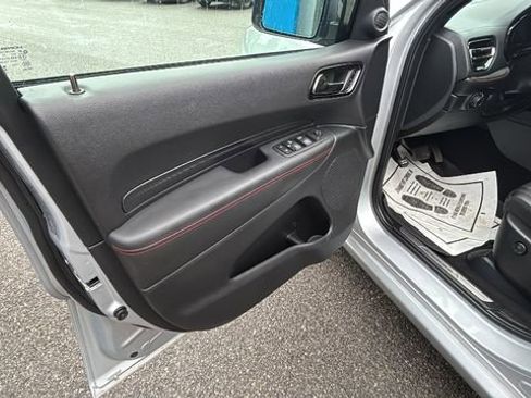 Used 2025 Dodge Durango R/T AWD/4WD image 12
