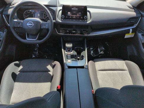 New 2026 Nissan Rogue SV FWD image 10