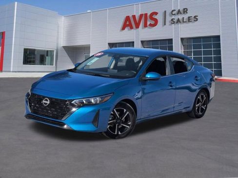 Used 2025 Nissan Sentra SV FWD image 1