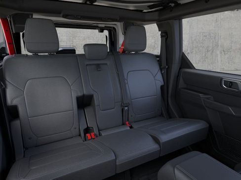 New 2026 Ford Bronco Outer Banks AWD/4WD image 11