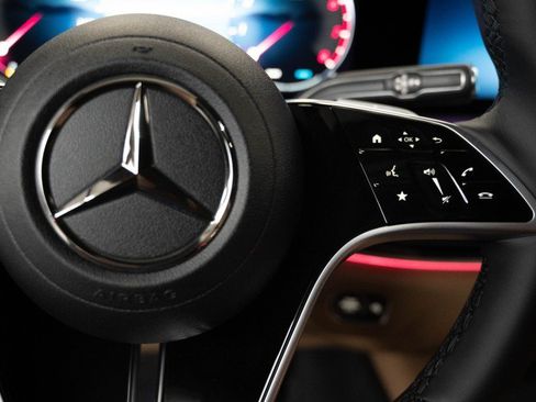 New 2026 Mercedes-Benz GLE 450 4MATIC image 24