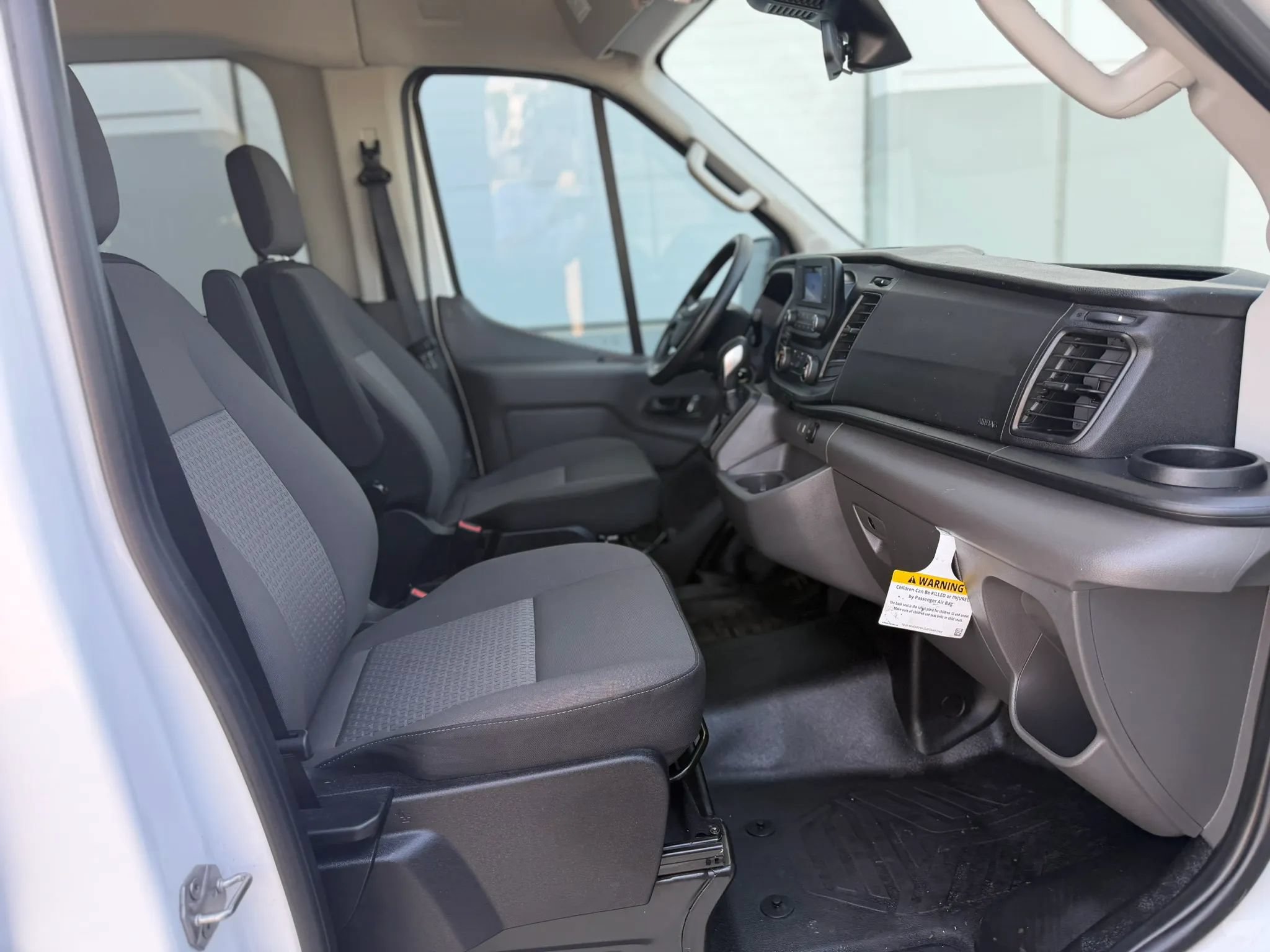 Used 2024 Ford Transit 350 XL RWD image 11