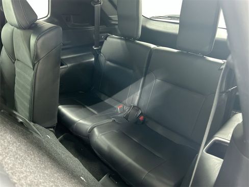 Used 2022 Mitsubishi Outlander SE image 21