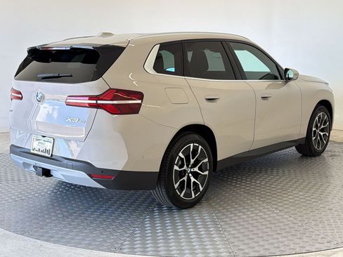 Used 2025 BMW X3 xDrive30i w/ Premium Package AWD/4WD image 9