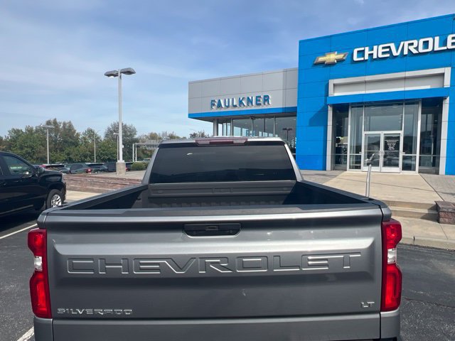 Used 2022 Chevrolet Silverado 1500 LT Trail Boss w/ Bed Protection Package AWD/4WD image 10