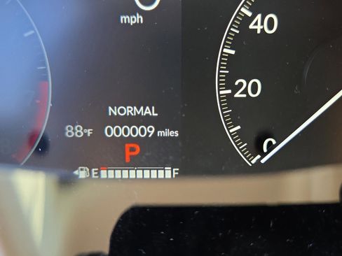 New 2026 Honda HR-V EX-L image 21