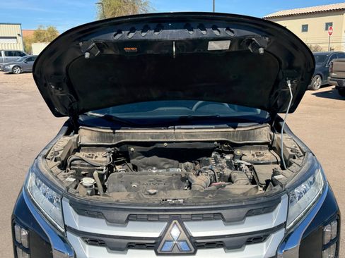 Used 2020 Mitsubishi Outlander Sport ES image 28