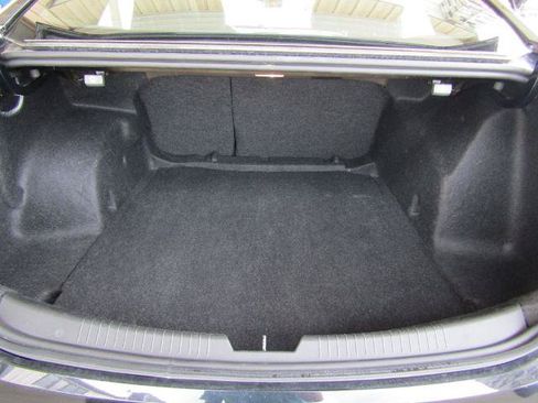 Used 2023 Chevrolet Malibu LT FWD image 30