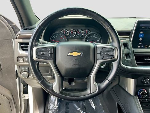 Used 2021 Chevrolet Suburban LT AWD/4WD image 11