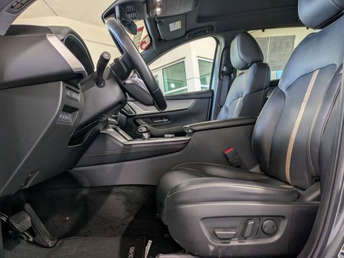 Used 2024 MAZDA CX-90 Plug-In Hybrid w/ Premium Plus image 22