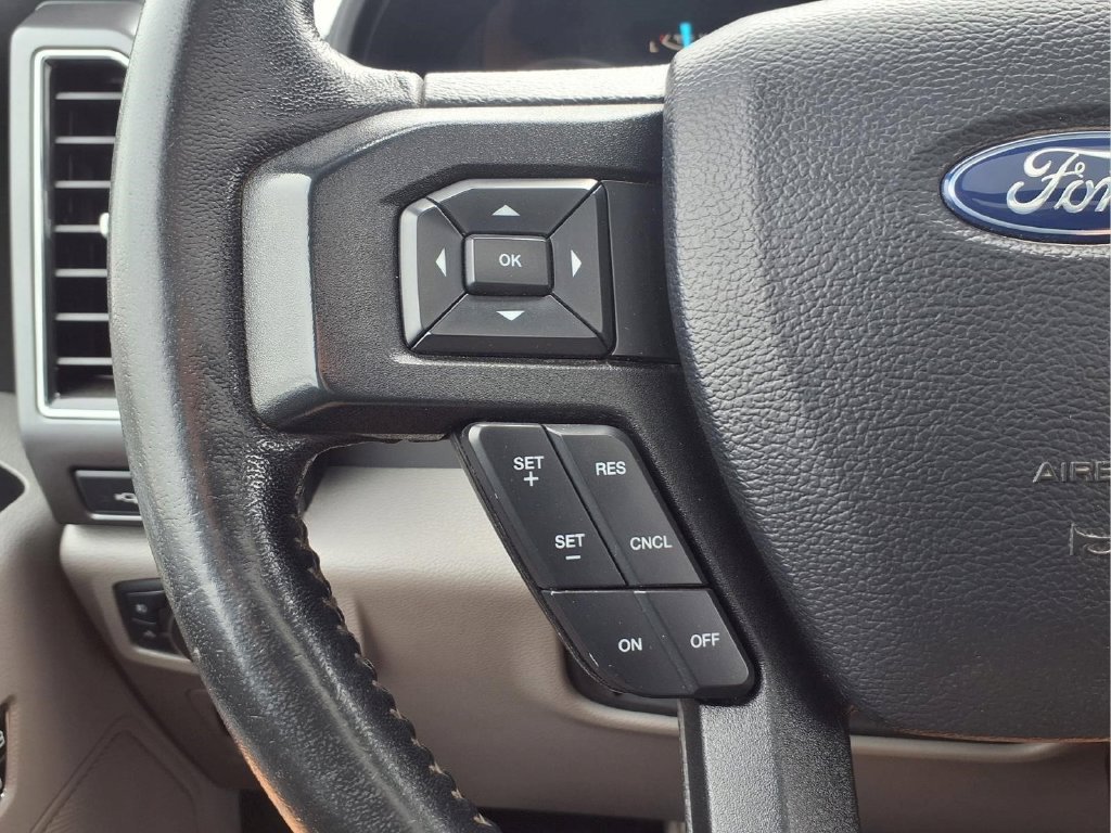 Used 2020 Ford F150 XLT w/ Equipment Group 302A Luxury AWD/4WD image 14