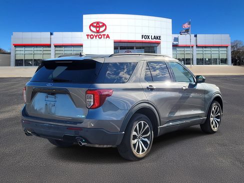 Used 2022 Ford Explorer ST-Line image 4