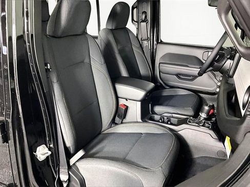 New 2026 Jeep Gladiator Sport image 12