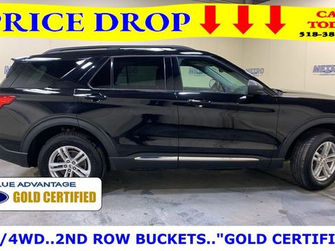 Certified 2022 Ford Explorer XLT image 3