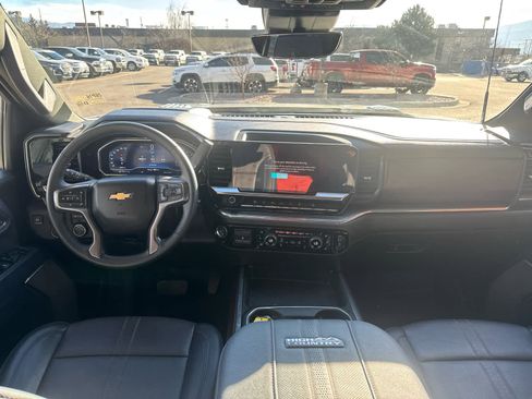 Used 2025 Chevrolet Silverado 3500 High Country w/ Technology Package image 38