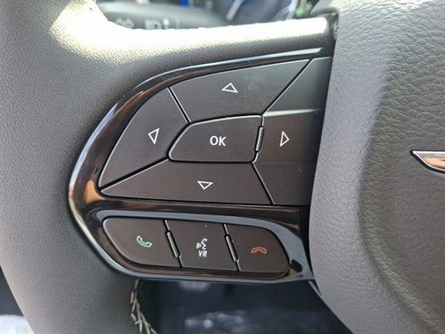 New 2026 Chrysler Pacifica Select w/ S Appearance Package image 17