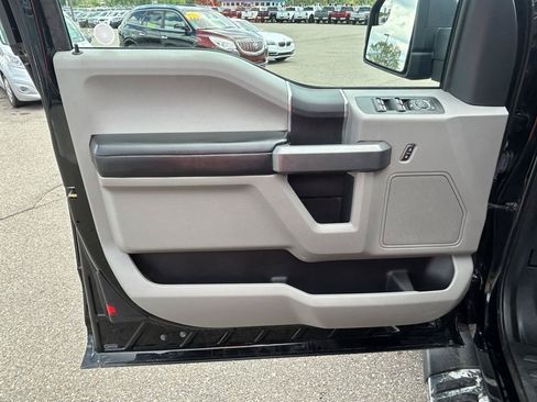 Used 2018 Ford F150 XLT w/ Trailer Tow Package AWD/4WD image 16