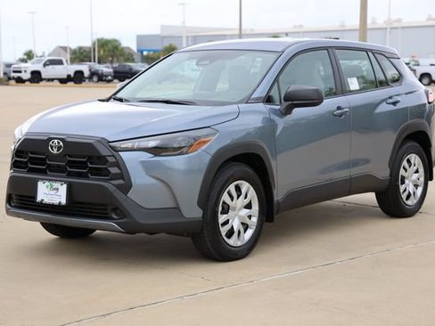 New 2026 Toyota Corolla Cross L FWD image 3