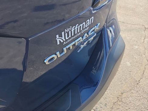 Used 2023 Subaru Outback Limited XT image 11