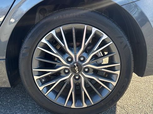 Used 2023 Kia Forte GT-Line image 33