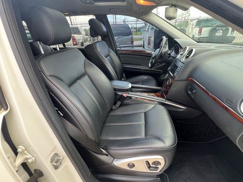 Used 2012 Mercedes-Benz GL 450 4MATIC image 52