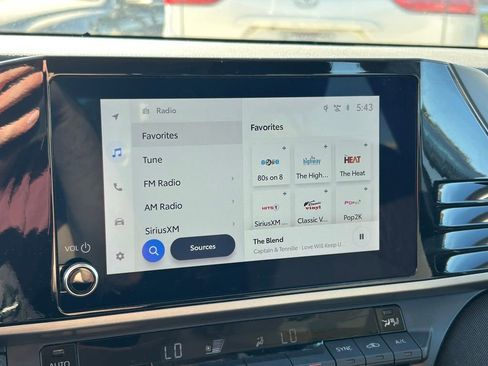 Certified 2025 Toyota Camry LE image 30