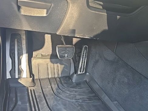 Used 2022 BMW M5 Base w/ Executive Package image 17