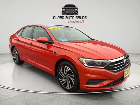 Used 2021 Volkswagen Jetta SEL FWD image 1