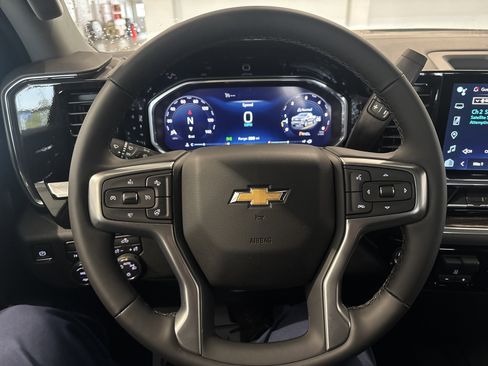 New 2026 Chevrolet Silverado 1500 LT w/ All Star Edition Plus image 18