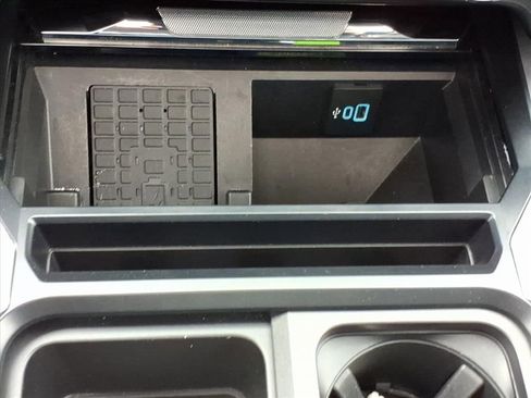 Used 2023 Ford F250 Lariat w/ Lariat Ultimate Package AWD/4WD image 18