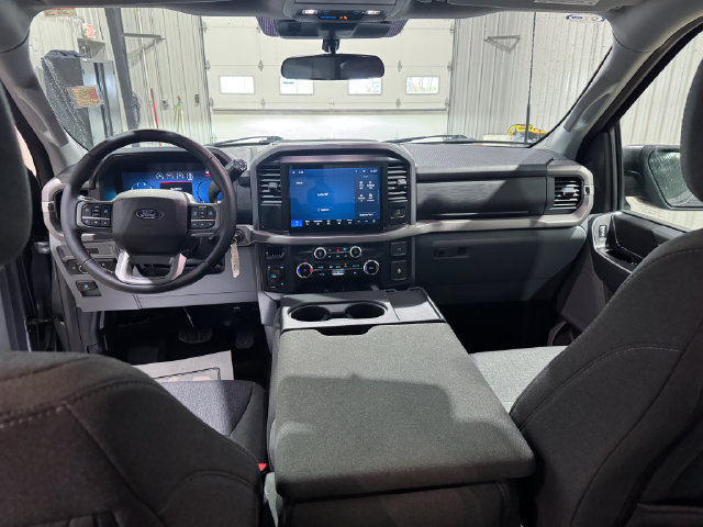 Used 2025 Ford F150 XLT w/ Equipment Group 301A Standard AWD/4WD image 19